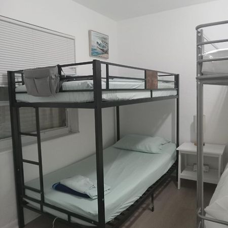 Hostel Beds & Sheets Fll Airport Dania Beach Esterno foto